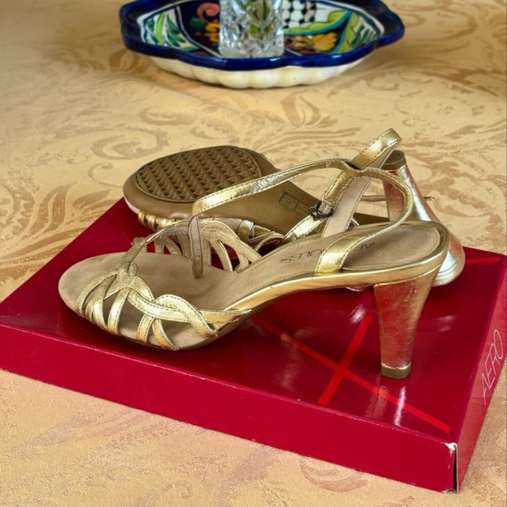 Aerosoles Gold Heels, Size 7